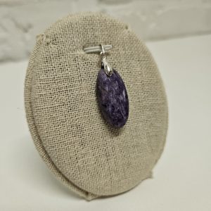 Pendentif en Charoïte ovale
