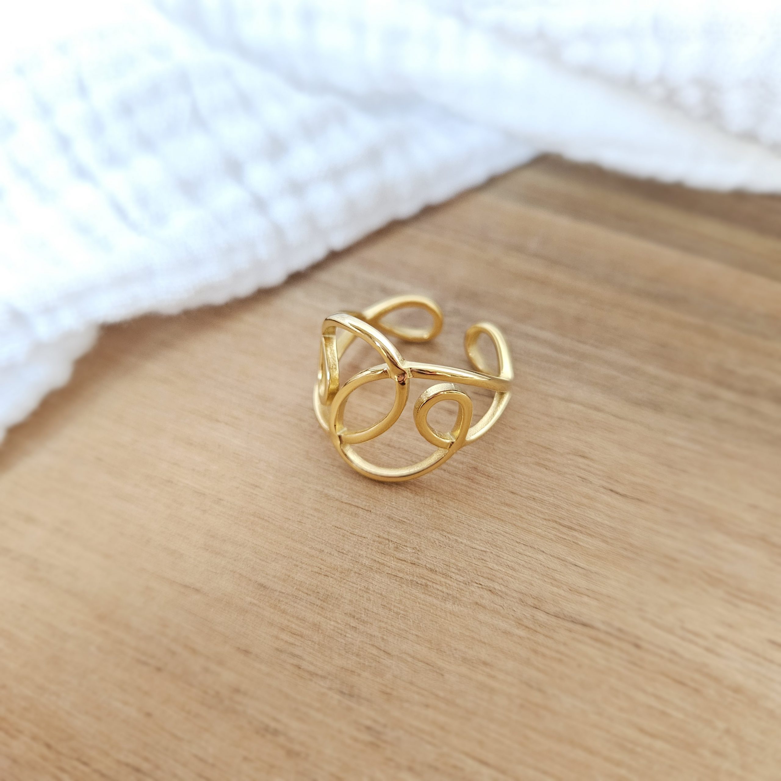 Bague torsades infinies