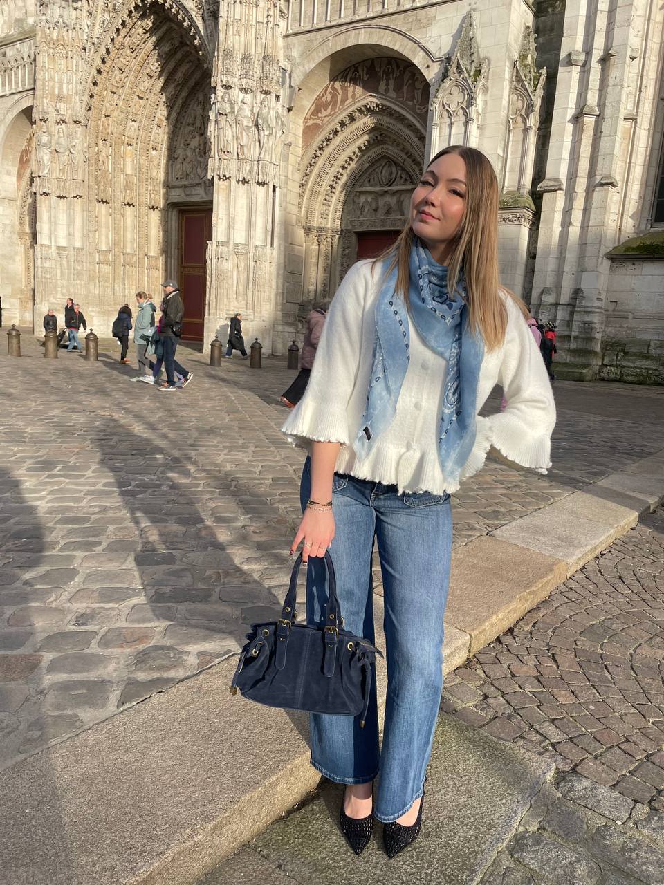 Sac Léonie petit format daim printemps – Image 4