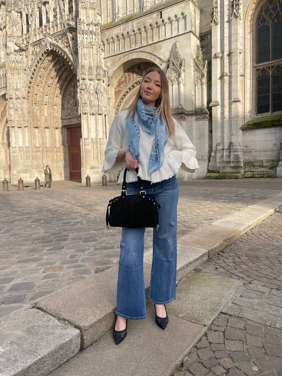 Sac Léonie petit format daim printemps – Image 2