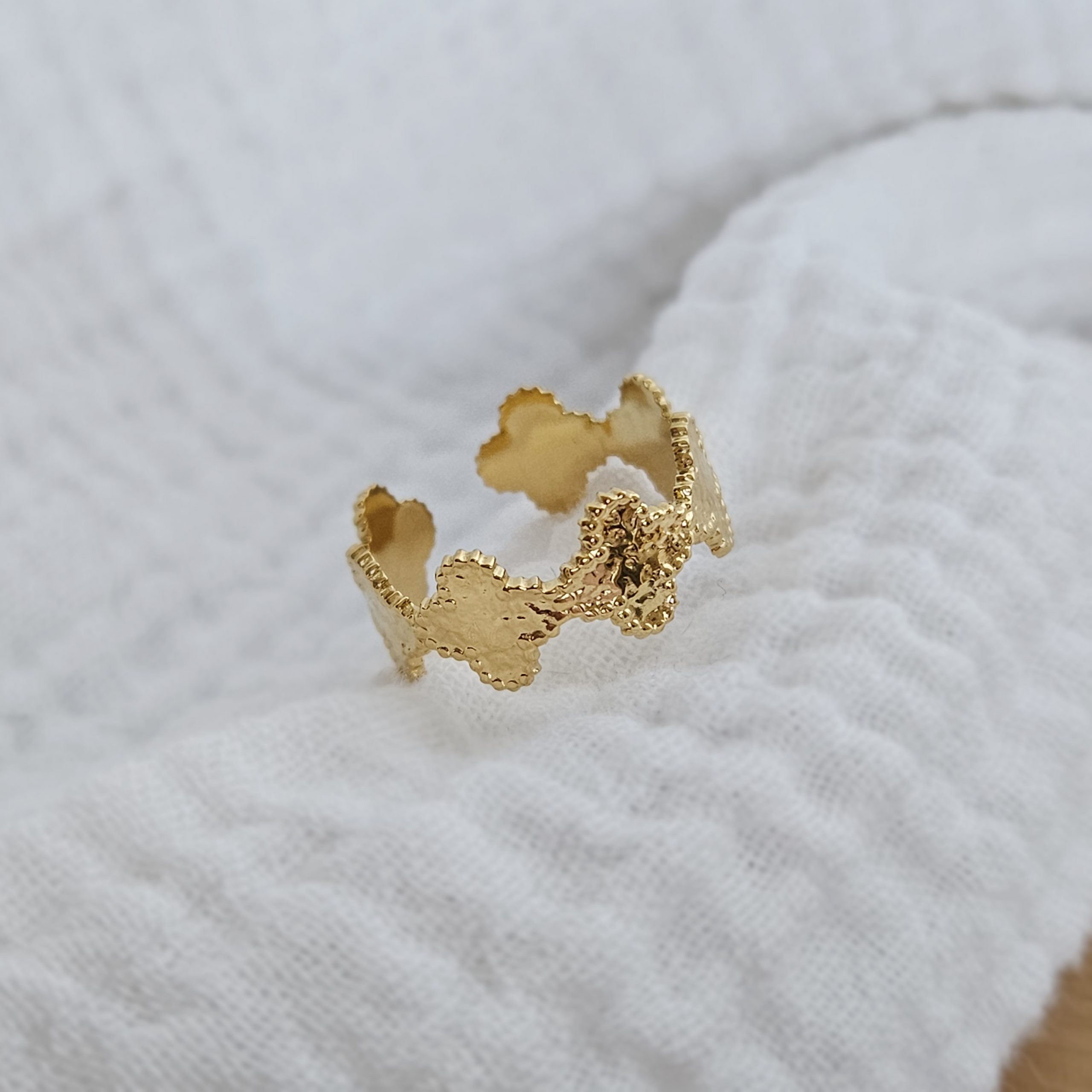 Bague trèfles dorés